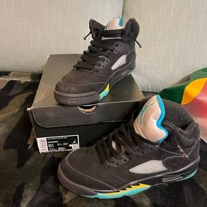 Kids 6.5 Y - air Jordan 5 retro GS in black and aquatone